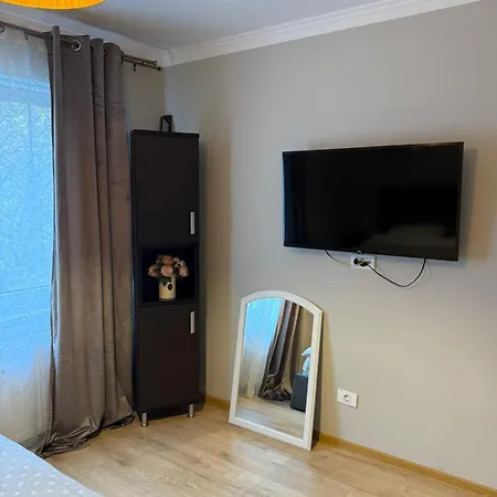 Apartment 2 Ultracentral