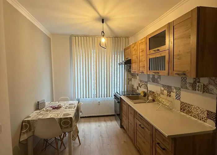 2 Ultracentral 克拉奥华